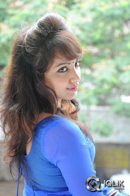Tejaswi-at-Ice-Cream-Movie-Press-Meet